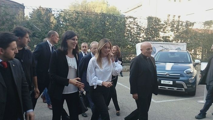 I ragazzi disabili diventano meccanici al Cottolengo di Torino, Boschi: &quot;Qui ho imparato che impossibile non è mai una risposta&quot; (FOTO E VIDEO)