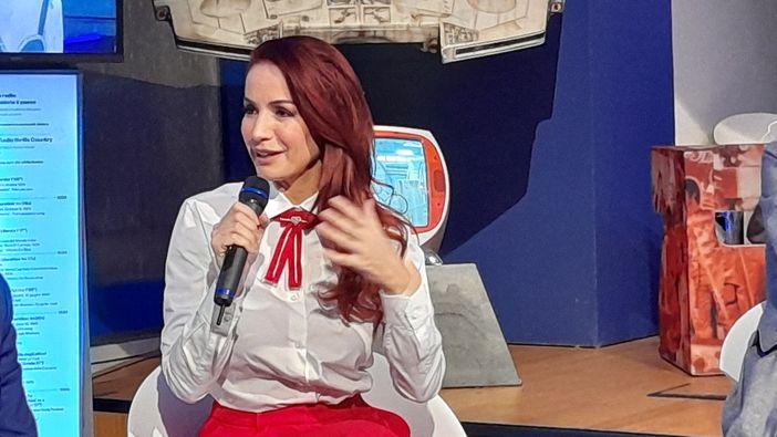 Andrea Delogu, colpo di fulmine per Torino: "Amo questa città, si lavora benissimo e mi è entrata nel cuore" Andrea Delogu, colpo di fulmine per Torino: "Amo questa città, si lavora benissimo e mi è entrata nel cuore"