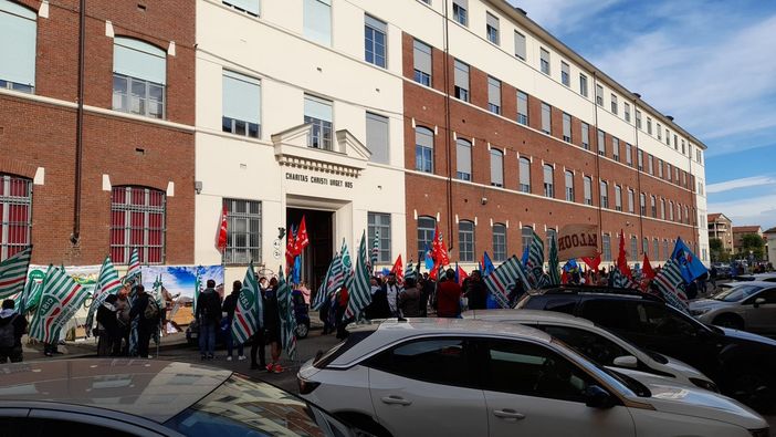 Anziani e disabili, il "far west" si sposta al Cottolengo: la protesta delle case di cura