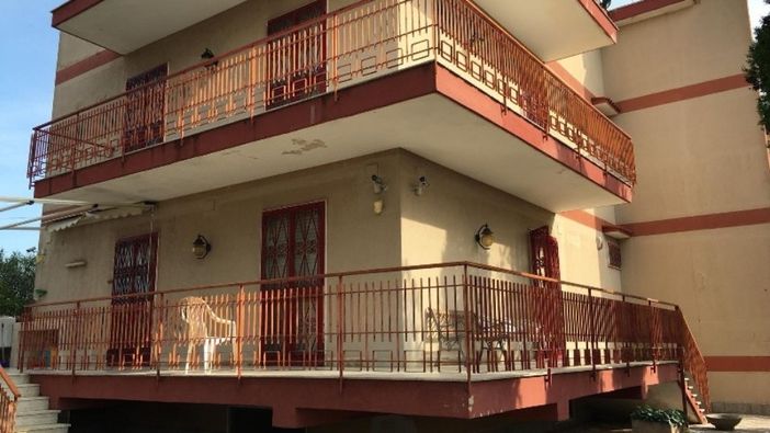 Case di comunità, Grimaldi (LUV) e Valle (PD): "Così si rischia di costruire grosse scatole vuote" Case di comunità, Grimaldi (LUV) e Valle (PD): "Così si rischia di costruire grosse scatole vuote"