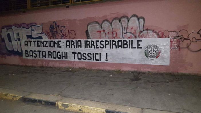 CasaPound sui campi rom: "Attenzione: aria irrespirabile. Basta roghi tossici" CasaPound sui campi rom: "Attenzione: aria irrespirabile. Basta roghi tossici"