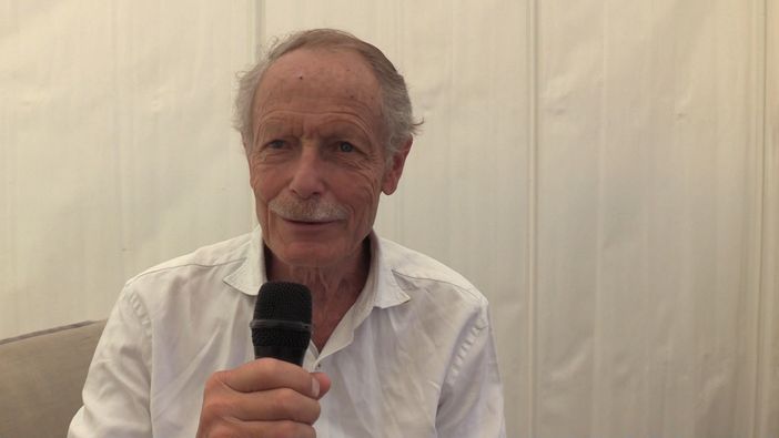 Erri De Luca: &quot;La Tav un'opera insignificante e inutile, non si farà mai&quot;