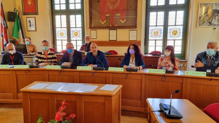 giulivi e giunta comunale di venaria