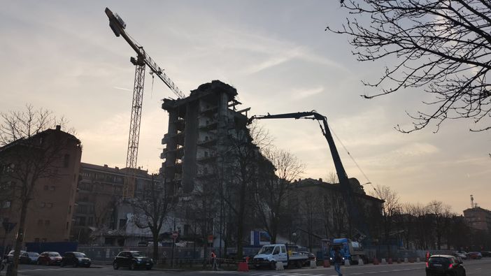 abbattimento ex centro congressi abbattimento ex centro congressi