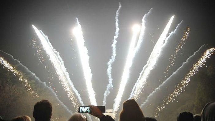 No ai &quot;botti&quot; di Capodanno in molti comuni della provincia di Torino. Ma è davvero possibile questo divieto?