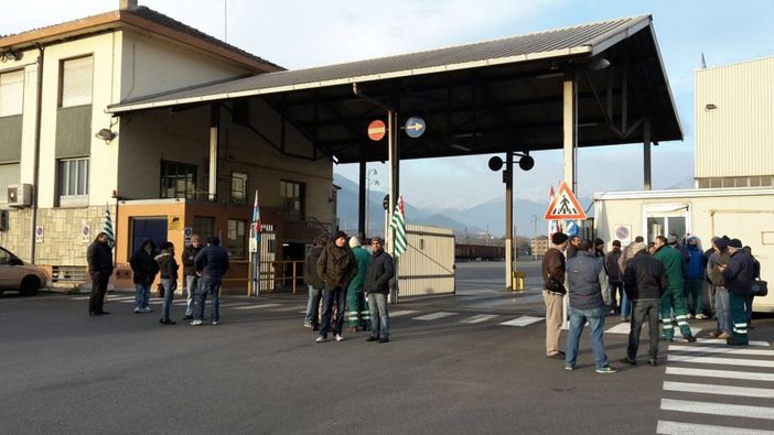 Acciaierie Beltrame: l'azienda annuncia nuovi licenziamenti, oggi sciopero di 8 ore