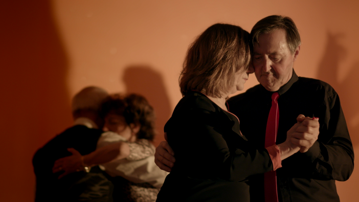 Al cinema, Tango della vita: da Centallo la storia di Claudio e Ivana, la lotta contro il Parkinson tra musica e danza Al cinema, Tango della vita: da Centallo la storia di Claudio e Ivana, la lotta contro il Parkinson tra musica e danza