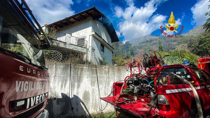 incendio tetto bussoleno incendio tetto bussoleno
