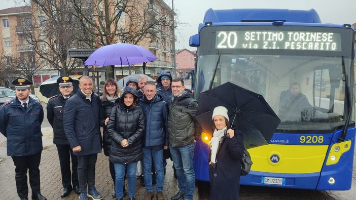 Inaugurata la linea 20, Pescarito ha finalmente il suo bus: "Servirà 300 aziende"