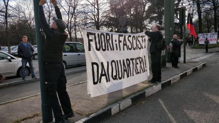 Inaugurata associazione di estrema destra in corso Allamano. La rabbia dei residenti: "Non vogliamo i fascisti sotto casa"  [FOTO e VIDEO]