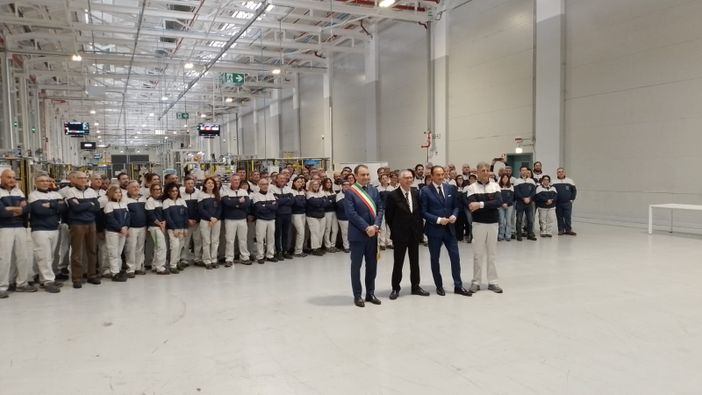 tavares con lavoratori, Cirio e Lo Russo