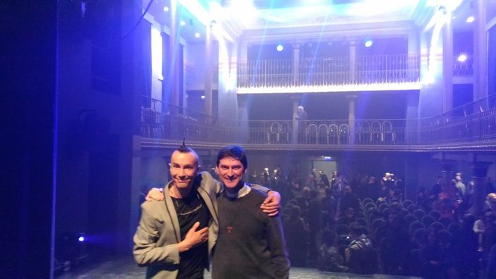 Apre Le Musichall, nuova luce sul teatro nel segno di Brachetti Apre Le Musichall, nuova luce sul teatro nel segno di Brachetti