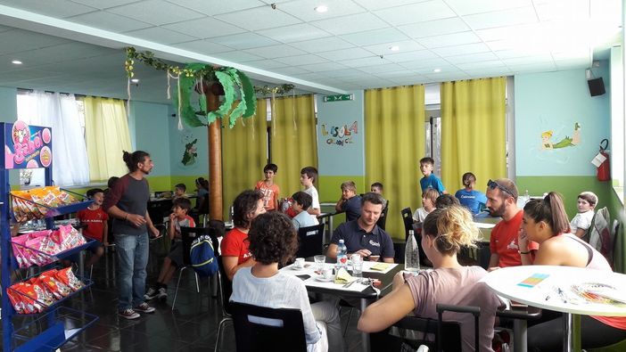 Seconda stella a destra, questo è il cammino (per la mensa): Peter Pan e i bambini della Peyron-Re Umberto I