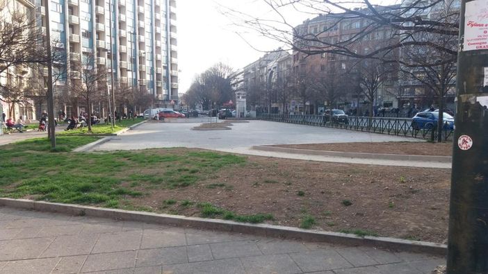 Piazza Carducci è pronta: terminati i lavori sulla seconda esedra 