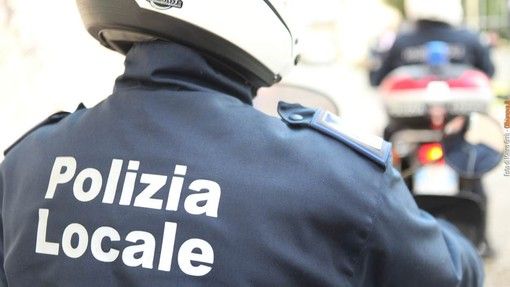 “Ordinazioni” alla fermata Vespucci: il pusher viene arrestato dalla Polizia