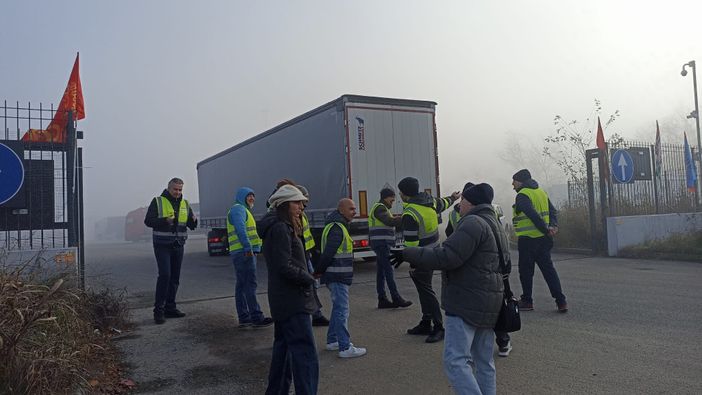 tavola rotonda in auditorium tavola rotonda in auditorium