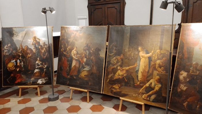 Tornano a casa 19 opere d'arte scomparse per 40 anni: "Torino al centro del mercato antiquario internazionale" Tornano a casa 19 opere d'arte scomparse per 40 anni: "Torino al centro del mercato antiquario internazionale"