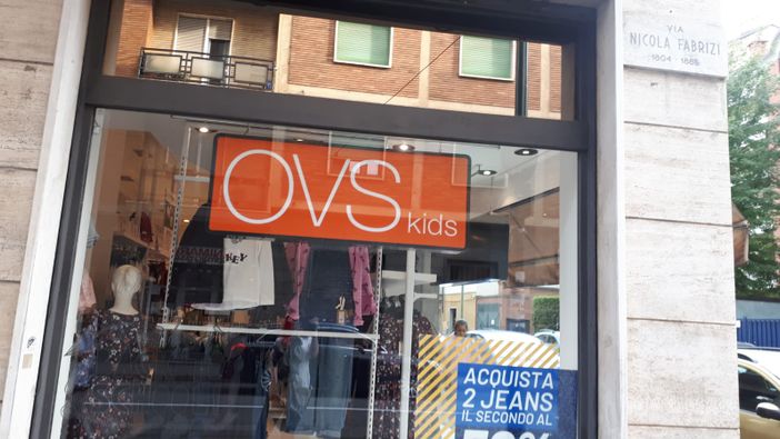 Rapina all'Ovs Kids di borgata Parella