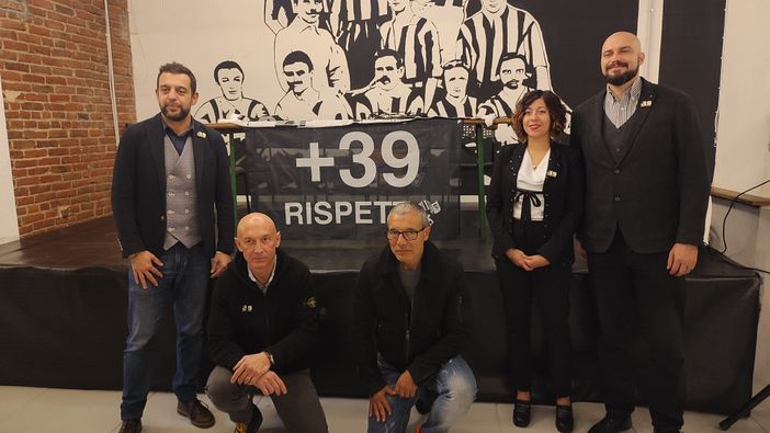 regione per l'heysel e foto d'archivio regione per l'heysel e foto d'archivio