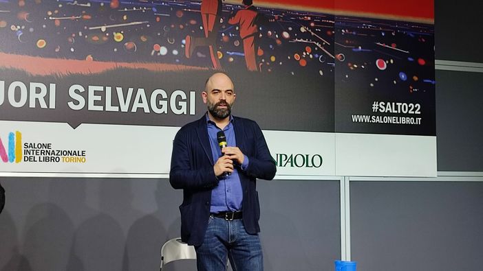 roberto saviano al salone del libro