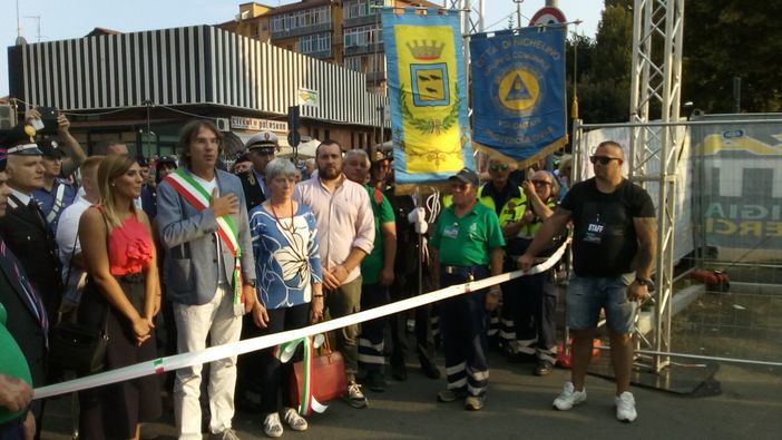 Nichelino riduce ma conferma la festa di San Matteo, Tolardo: "Non facciamoci prendere dal panico" Nichelino riduce ma conferma la festa di San Matteo, Tolardo: "Non facciamoci prendere dal panico"