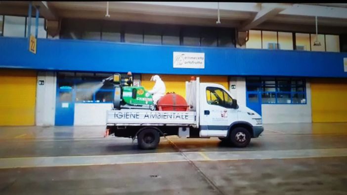 Coronavirus, nuovo intervento di sanificazione al Centro Agroalimentare Torino Coronavirus, nuovo intervento di sanificazione al Centro Agroalimentare Torino