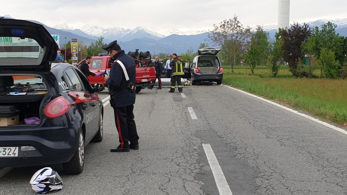 Scontro mortale tra auto e moto a Ciriè: due uomini perdono la vita Scontro mortale tra auto e moto a Ciriè: due uomini perdono la vita