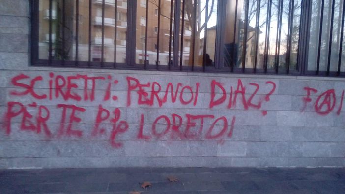 &quot;Sciretti: per noi Diaz? Per te piazzale Loreto!&quot;, firmato FⒶI