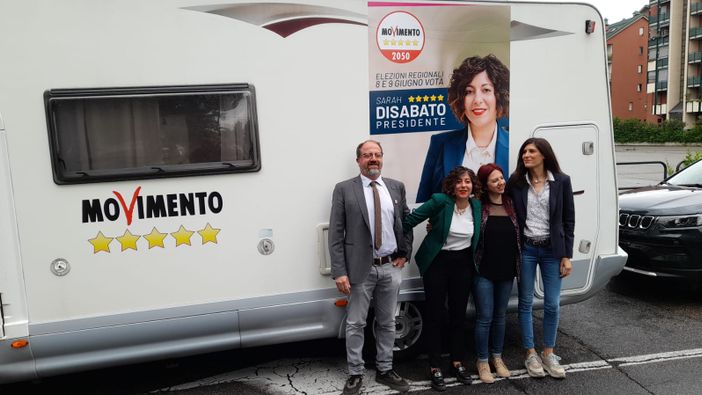 Rivoli, venerdì il camper del M5S farà tappa al mercato di piazza Aldo Moro Rivoli, venerdì il camper del M5S farà tappa al mercato di piazza Aldo Moro