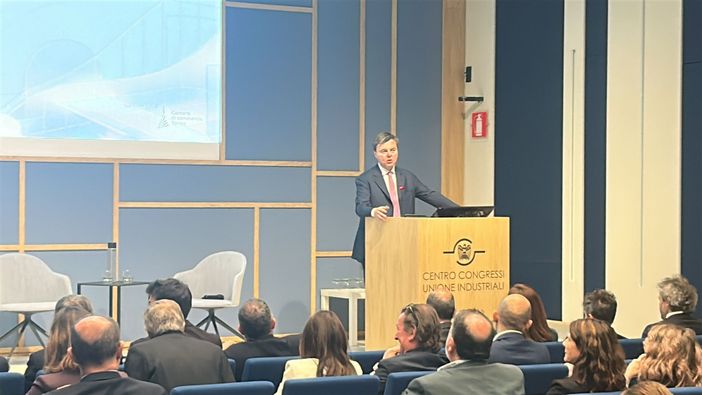 Non solo banche. Le aziende torinesi esplorano anche il mondo della finanza alternativa Non solo banche. Le aziende torinesi esplorano anche il mondo della finanza alternativa