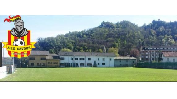 FURTO ALL'ASD CAVOUR - Razzia negli spogliatoi durante allenamento e fuga con coltello