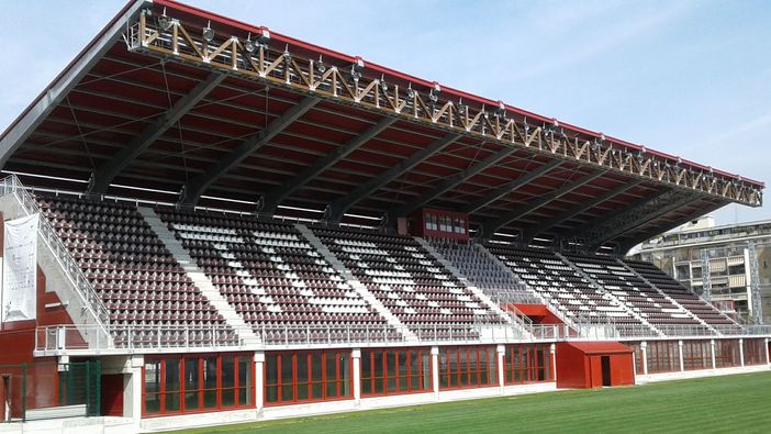 Al Fila "La partita della Leggenda": vecchie glorie contro Artisti granata Al Fila "La partita della Leggenda": vecchie glorie contro Artisti granata