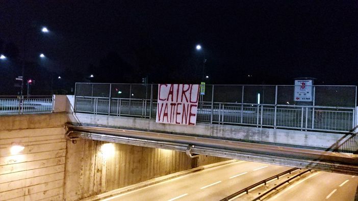 Toro, striscioni contro il Presidente: "Cairo vattene" Toro, striscioni contro il Presidente: "Cairo vattene"
