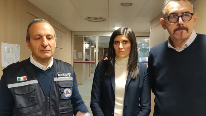 Bomba di via Nizza, Appendino: "Le operazioni procedono, un po' di ritardo perché sono state trovate ancora alcune persone in zona Rossa"