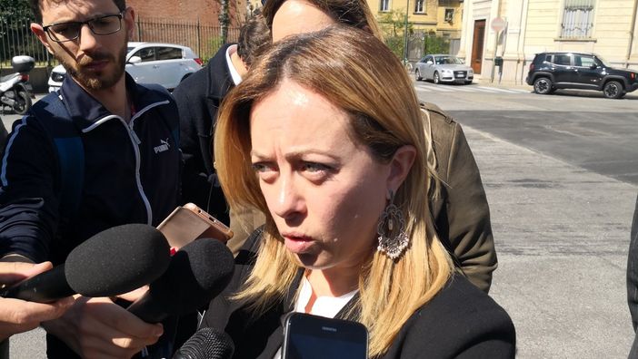 Arrestato Rosso, Meloni: "Fuori da Fratelli d'Italia, mi viene il voltastomaco" Arrestato Rosso, Meloni: "Fuori da Fratelli d'Italia, mi viene il voltastomaco"