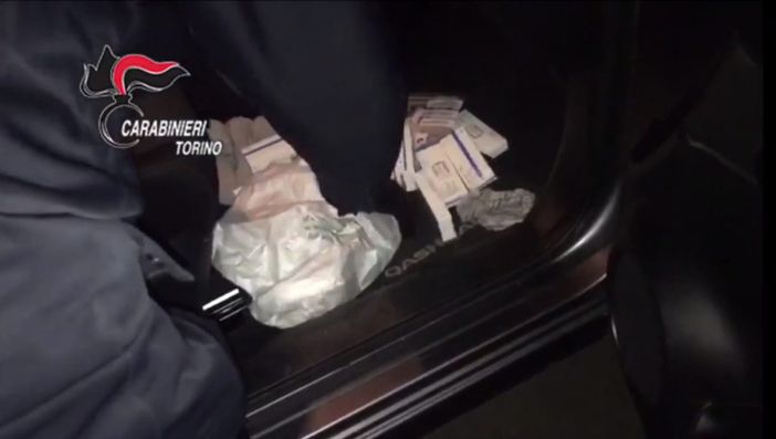 I medicinali, in commercio in un negozio di alimentari, erano privi dell'autorizzazione dell'A.I.F.A. e dell'E.M.A.