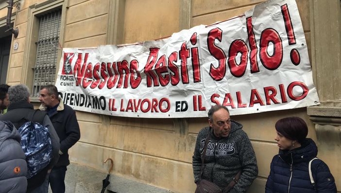 Mahle, al via le trattative con i sindacati: l’azienda conferma la volontà di chiudere gli stabilimenti [VIDEO]