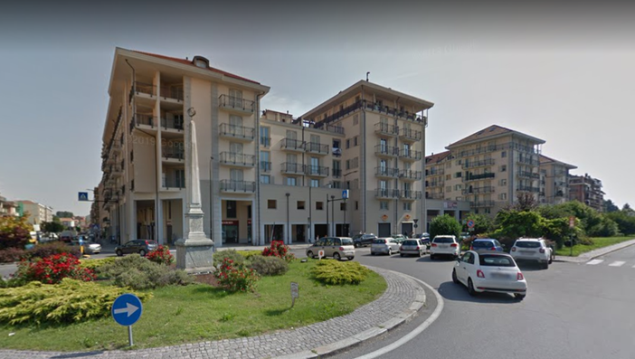 La denuncia di un nostro lettore: "I vandali prendono di mira il complesso Rivoli Reale, è ora di dire basta"