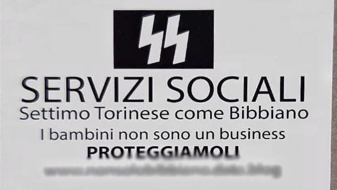 Settimo Torinese: cartelli con simbolo SS, nel mirino i servizi sociali