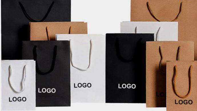 Soluzioni alternative per promuovere la tua attività? Ecco i sacchetti personalizzati!