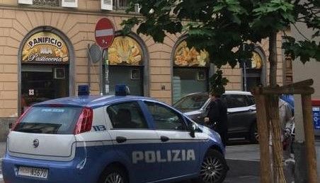 Sequestrati quasi 100 chili di cibo mal conservato in un panificio-pasticceria di San Salvario Sequestrati quasi 100 chili di cibo mal conservato in un panificio-pasticceria di San Salvario