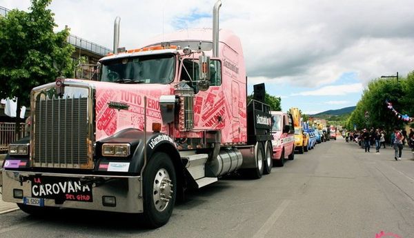 carovana rosa carovana rosa