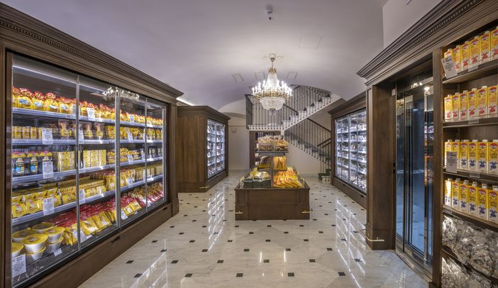 Biraghi conquista Torino: il tempio del formaggio apre in piazza San Carlo [FOTO e VIDEO]