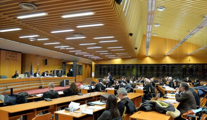 Rimborsopoli, chiesta condanna per tutti i 25 imputati
