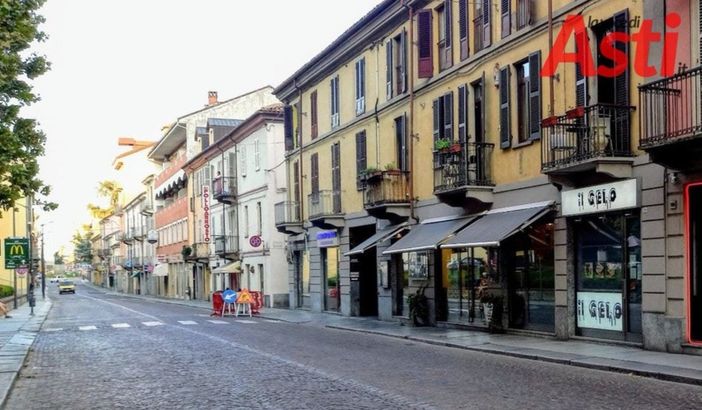 Il tratto di corso Alfieri in cui è avvenuto l'incidente. Ph Merfephoto Il tratto di corso Alfieri in cui è avvenuto l'incidente. Ph Merfephoto