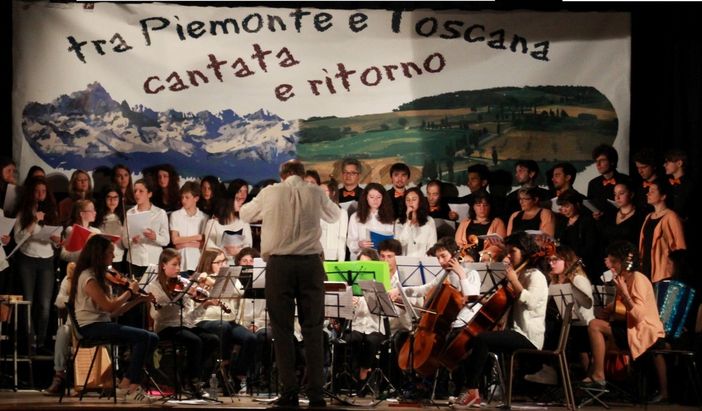 Dieci anni di volontariato artistico e attenzione ai temi sociali: il bilancio di Fa+ Dieci anni di volontariato artistico e attenzione ai temi sociali: il bilancio di Fa+