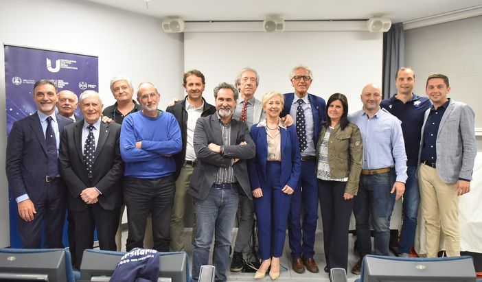 Il direttivo del Cus (foto Mario Sofia)