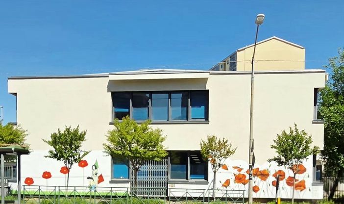 La Circoscrizione 2 si fa un regalo: restaurato il murales di via Filadelfia La Circoscrizione 2 si fa un regalo: restaurato il murales di via Filadelfia