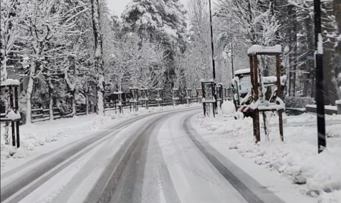 neve in via di Bardonecchia
