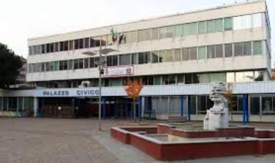 Coronavirus, a Collegno la Solidarietà Alimentare passa attraverso i commercianti